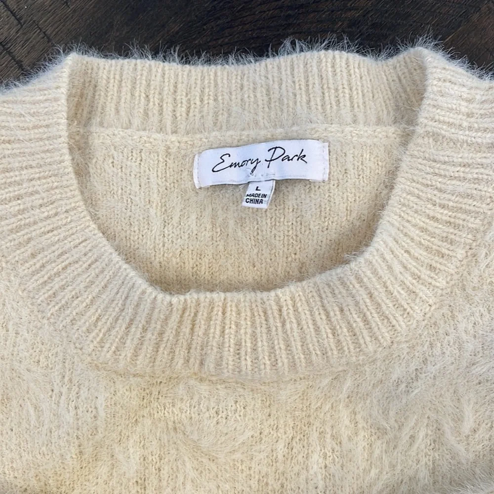 Sweater Large Fuzzy With Cut Out Back - Picture 2 of 5